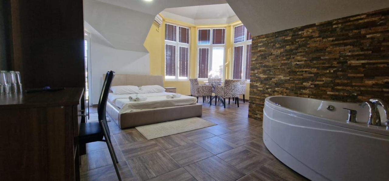 Bed and Breakfast Prestige Paraćin Exteriér fotografie
